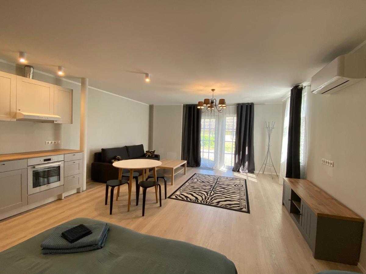 Captain'S House - Kaptenimaja - Apartments Kärdla Екстериор снимка